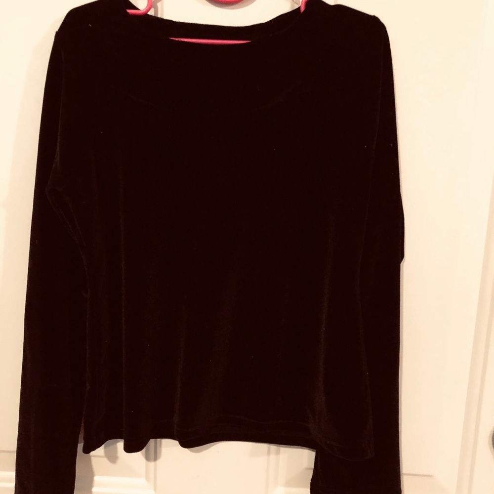 Girls velour top
